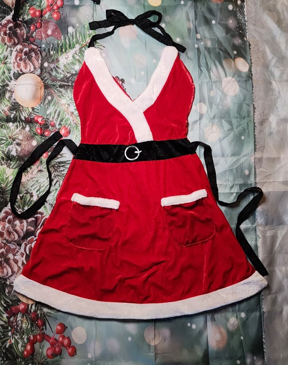 Women’s Sexy Mrs. Claus Christmas Apron Red Velvet White Trim Neck & Waist Tie